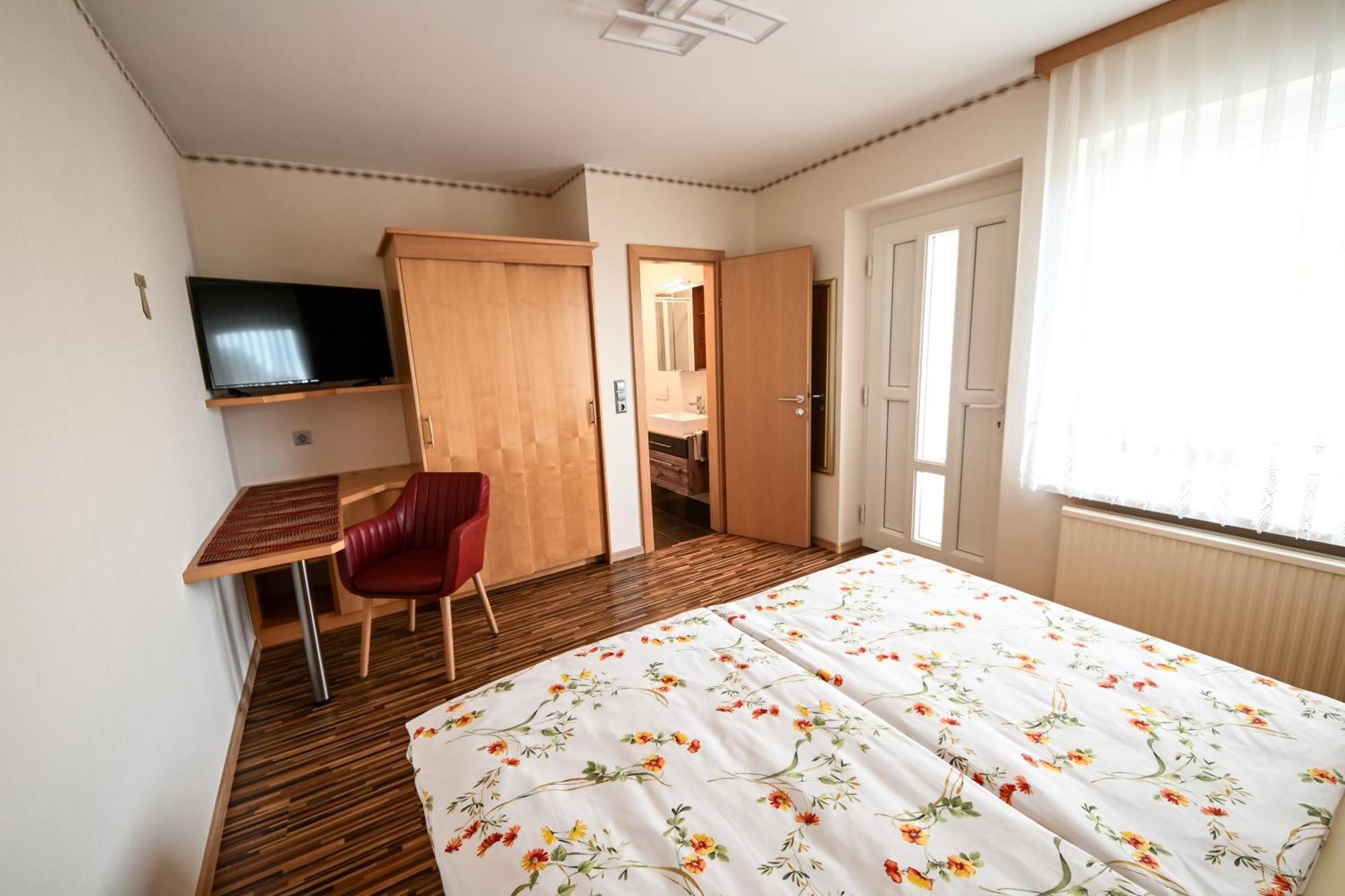 Gaestehaus Zum See Illmitz Eksteriør bilde